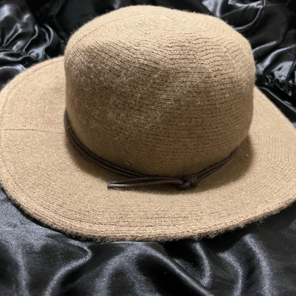 Universal Thread Taupe Knit Fedora Hat - Picture 2 of 8